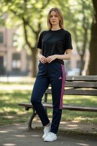 Adidas Women's Essentials Warm Size XS